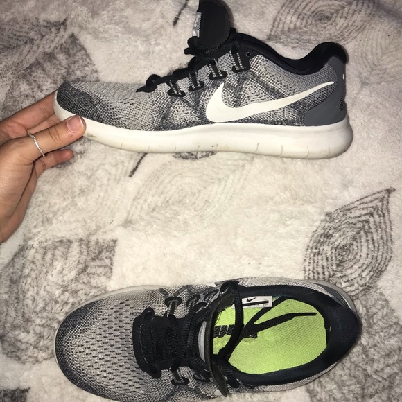 Nike Freeruns - Picture 3 of 5